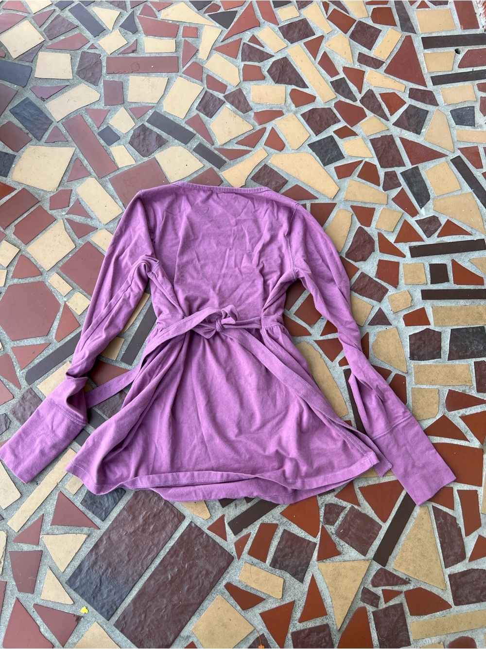 Hollister Purple V-Neck Long-Sleeve Top with Embroidery - Picture 5 of 5